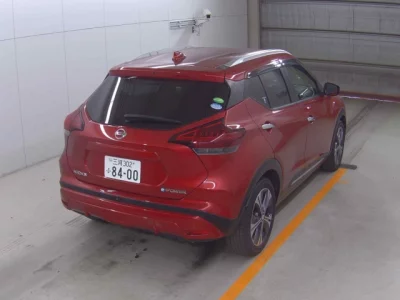 Nissan KICKS