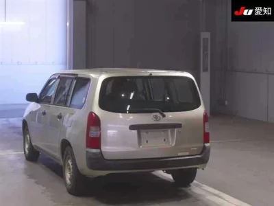 Toyota PROBOX  с аукциона в Японии
