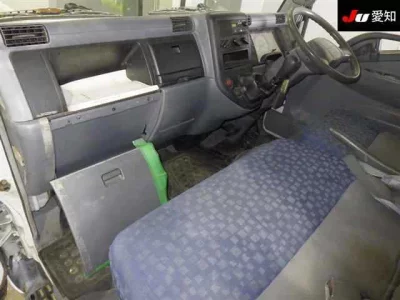 Mitsubishi CANTER  с аукциона в Японии