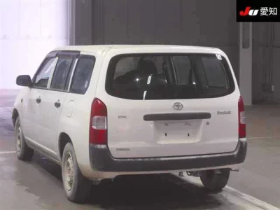 Toyota PROBOX  с аукциона в Японии