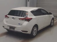 Toyota AURIS лот № 76 оценка RA  с аукциона в Японии 1