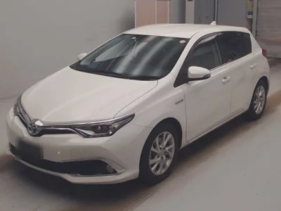 Toyota AURIS  с аукциона в Японии