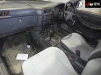 Nissan AD лот № 20127 оценка 3.5  с аукциона в Японии 2