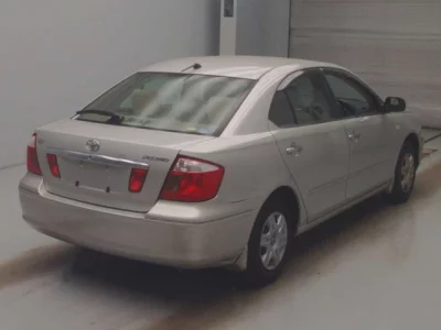Toyota PREMIO  с аукциона в Японии