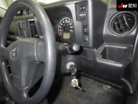 Toyota SUCCEED лот № 20152 оценка 3.5  с аукциона в Японии 4