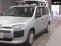 Toyota SUCCEED лот № 20152 оценка 3.5  с аукциона в Японии 6