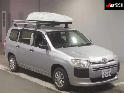 Toyota SUCCEED  с аукциона в Японии