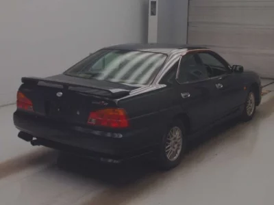 Nissan LAUREL  с аукциона в Японии