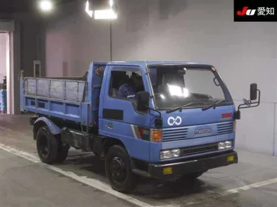 Mazda TITAN  с аукциона в Японии