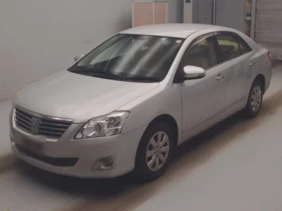 Toyota PREMIO  с аукциона в Японии