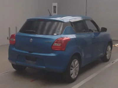 Suzuki SWIFT  с аукциона в Японии