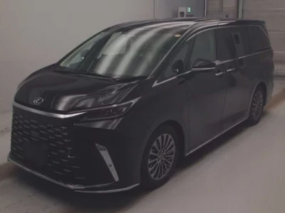 Lexus LM  с аукциона в Японии