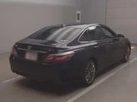 Toyota CROWN лот № 50002 оценка 4  с аукциона в Японии 1