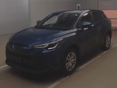 Toyota COROLLA CROSS  с аукциона в Японии