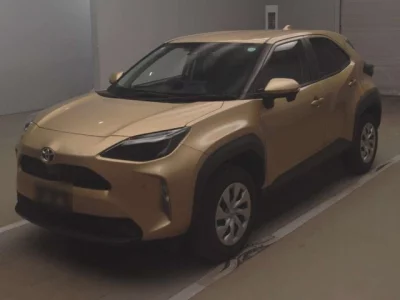 Toyota YARIS CROSS  с аукциона в Японии