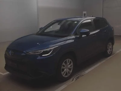 Toyota COROLLA CROSS  с аукциона в Японии