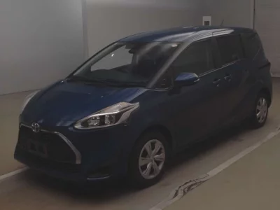 Toyota SIENTA  с аукциона в Японии