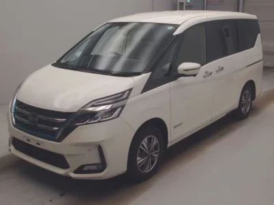 Nissan SERENA  с аукциона в Японии