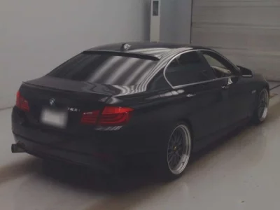 BMW 5-Series  с аукциона в Японии