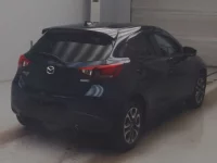 Mazda DEMIO лот № 4206 оценка R  с аукциона в Японии 1