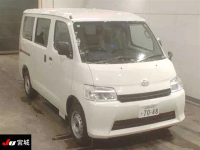Daihatsu Gran Max  с аукциона в Японии