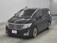 Nissan ELGRAND лот № 80006 оценка 3.5  с аукциона в Японии 3