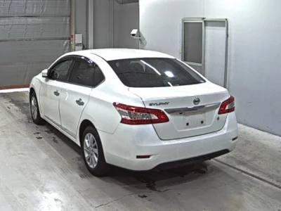 Nissan SYLPHY