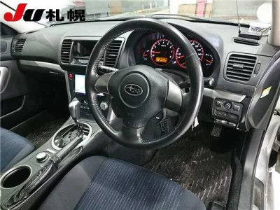 Subaru LEGACY  с аукциона в Японии