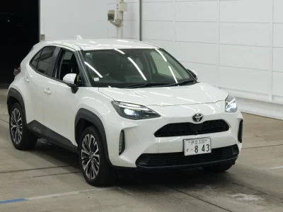 Toyota YARIS CROSS  с аукциона в Японии