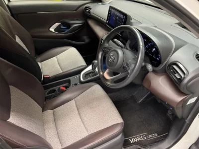 Toyota YARIS CROSS  с аукциона в Японии