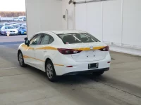 Mazda AXELA лот № 2007 оценка 4  с аукциона в Японии 1