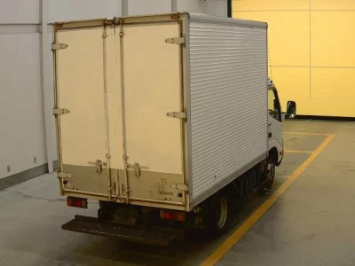 Hino DUTRO  с аукциона в Японии