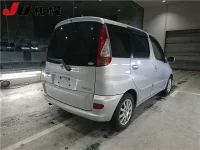 Toyota FUNCARGO лот № 16 оценка R  с аукциона в Японии 1