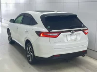 Toyota HARRIER лот № 9 оценка 4.5  с аукциона в Японии 1