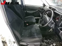 Toyota SUCCEED лот № 22 оценка 3.5  с аукциона в Японии 4