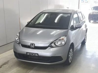 Honda FIT  с аукциона в Японии