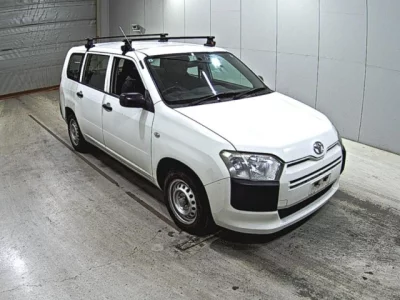 Toyota PROBOX  с аукциона в Японии