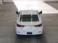 Mazda AXELA лот № 2027 оценка 4  с аукциона в Японии 2