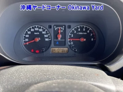 Nissan CUBE  с аукциона в Японии