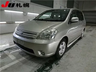 Toyota RAUM  с аукциона в Японии