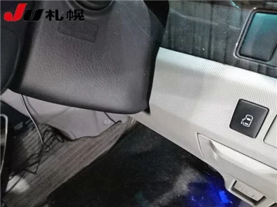 Toyota ESTIMA  с аукциона в Японии