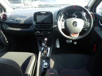 Renault LUTECIA  с аукциона в Японии