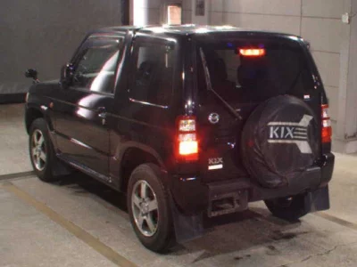 Nissan KIX