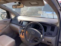 Toyota ISIS лот № 80075 оценка 3.5  с аукциона в Японии 2