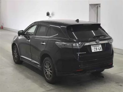 Toyota HARRIER  с аукциона в Японии