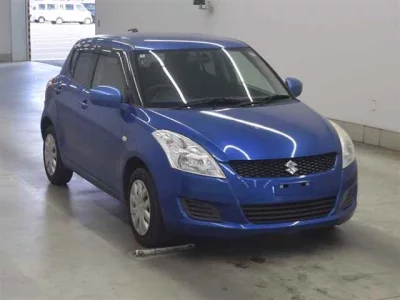 Suzuki SWIFT  с аукциона в Японии