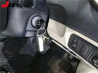 Mitsubishi COLT  с аукциона в Японии