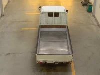 Toyota TOYOACE лот № 1032 оценка 3.5  с аукциона в Японии 2