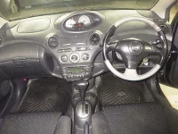 Toyota VITZ лот № 8067 оценка 3  с аукциона в Японии 2