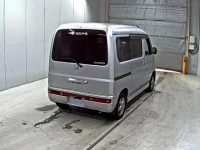 Honda VAMOS лот № 9095 оценка 3.5  с аукциона в Японии 4